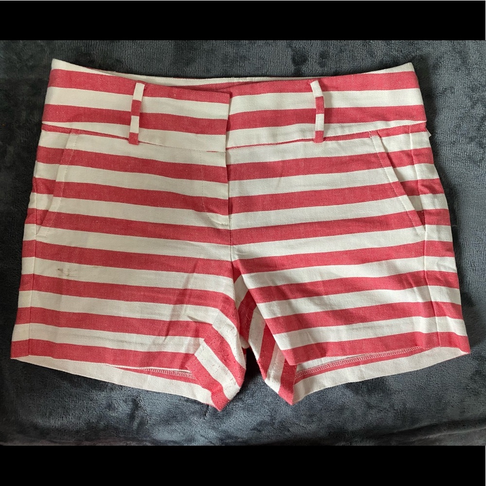ANN TAYLOR SIGNATURE STRIPED LINEN SHORT